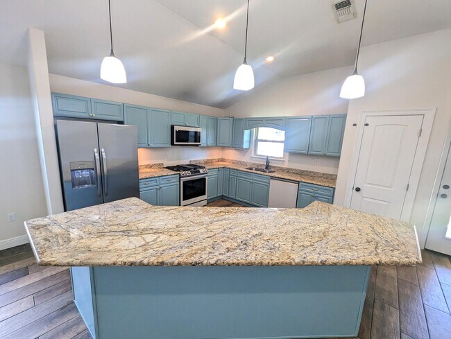 Photo - 1880 Presidio St