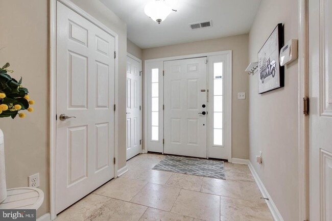 Building Photo - 7217 Maidstone Pl