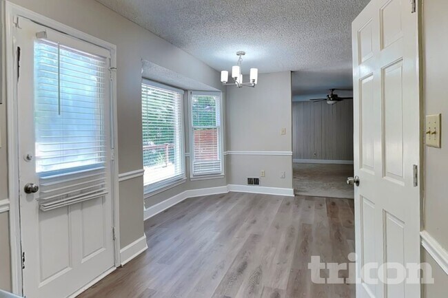 Photo - 150 Tanglewood Dr