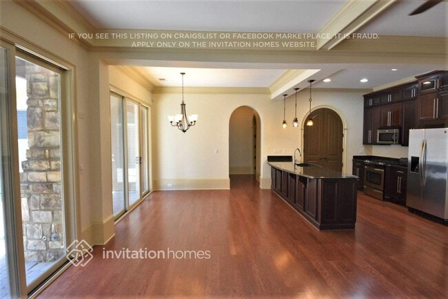 Photo - 417 Falling Water Ave