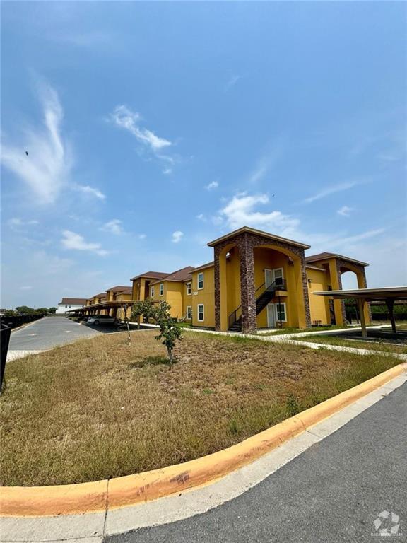 Building Photo - 300 Sylvia Handy Dr Unit 209 Rental