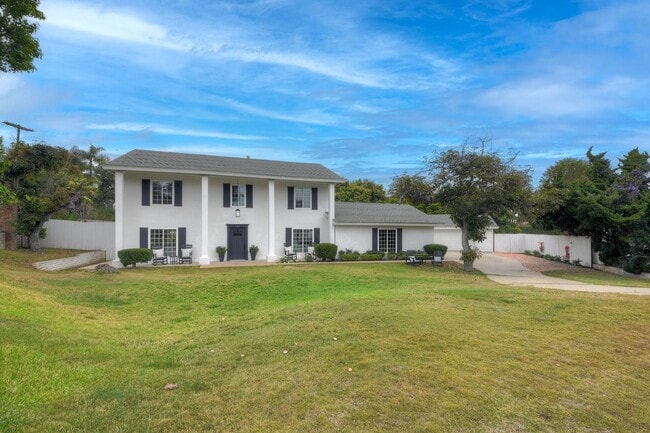 Photo - Coastal Living at Its Finest in Leucadia Casa