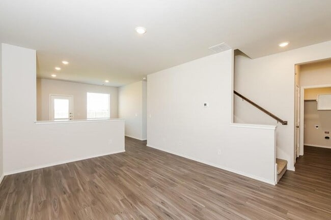 Photo - 1909 Crimson Lake Blvd