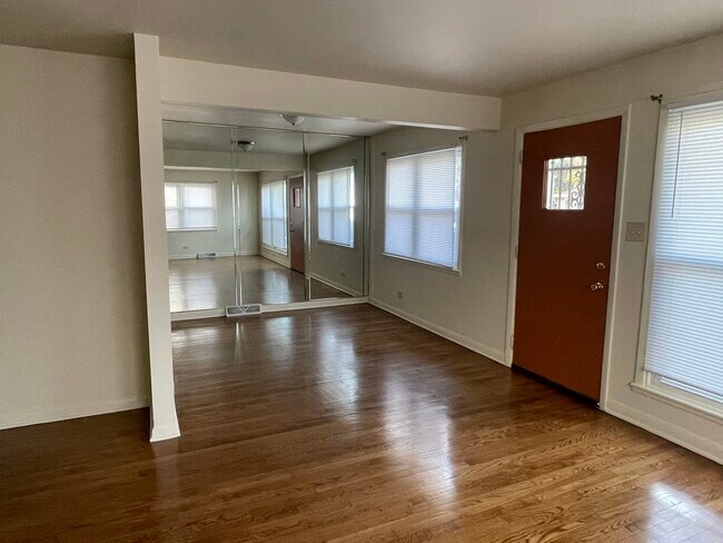 Photo - 3011 140th Pl