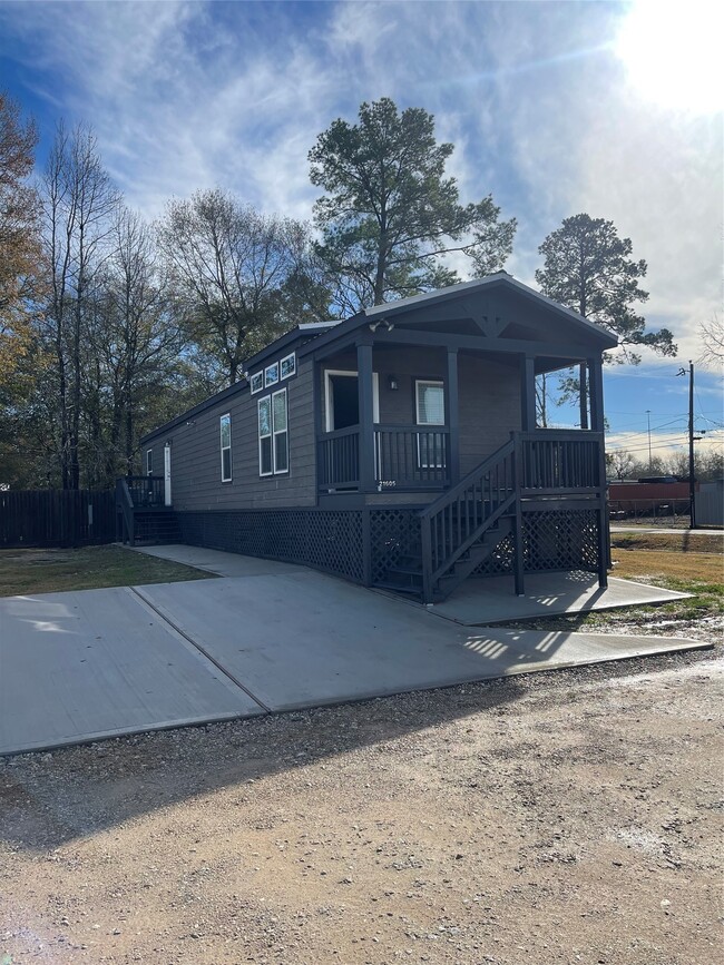 Photo - 21513 W Hammond Dr