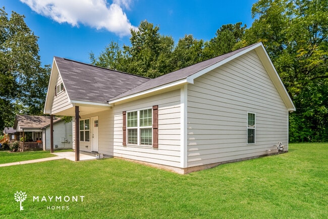 Photo - 3120 6th Ave N