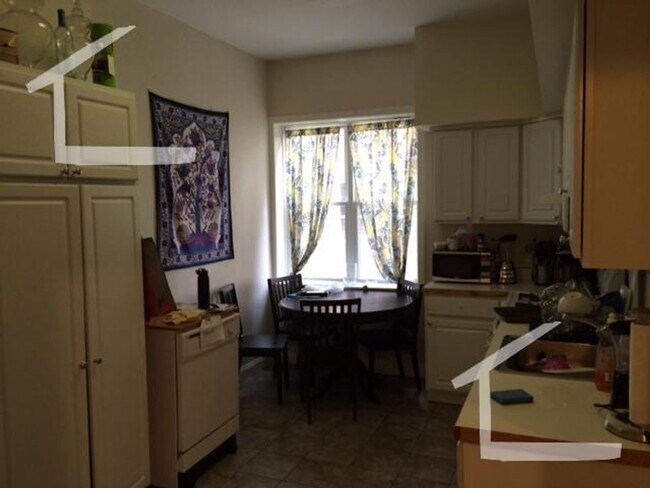 Photo - 49 Euston St