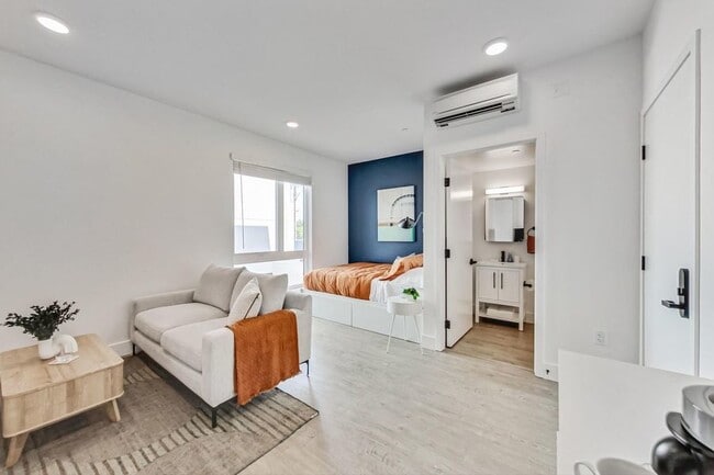 Photo - Artthaus Magnolia: New Luxury Apartments! ... Unidad C