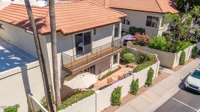 Photo - 8841 S 51st St