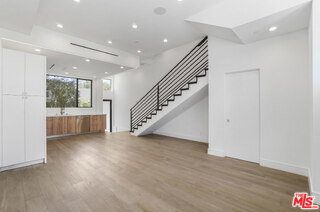 Photo - 1447 N Martel Ave