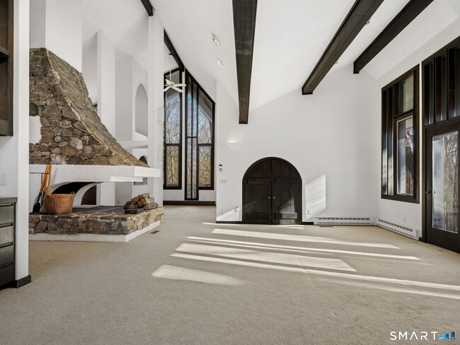 Photo - 484 Cognewaugh Rd