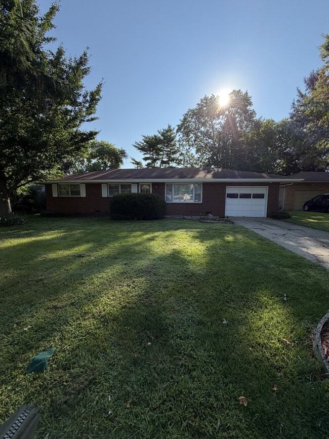 Photo - 2112 Campbell Dr