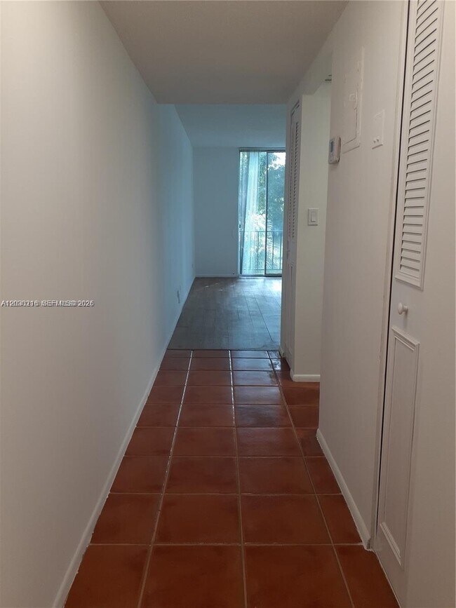Photo - 3670 Inverrary Dr Unit 2M