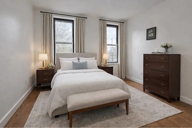 Photo - 225 Eldert St