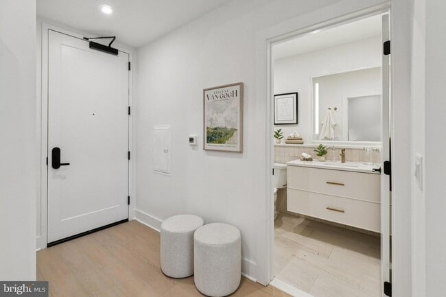 Photo - 30 W Allens Ln Unit 106