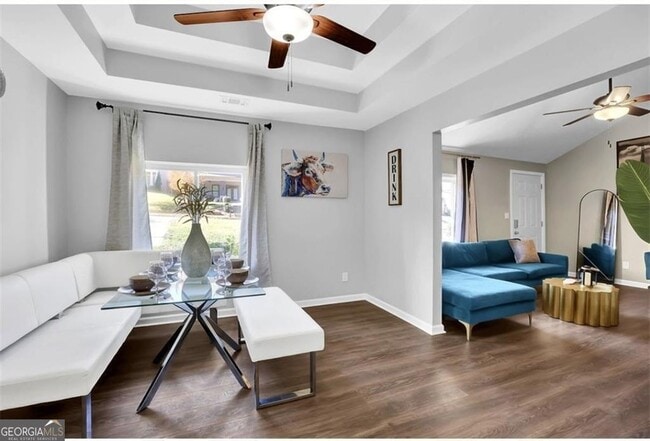 Photo - 3162 Oakdale Rd