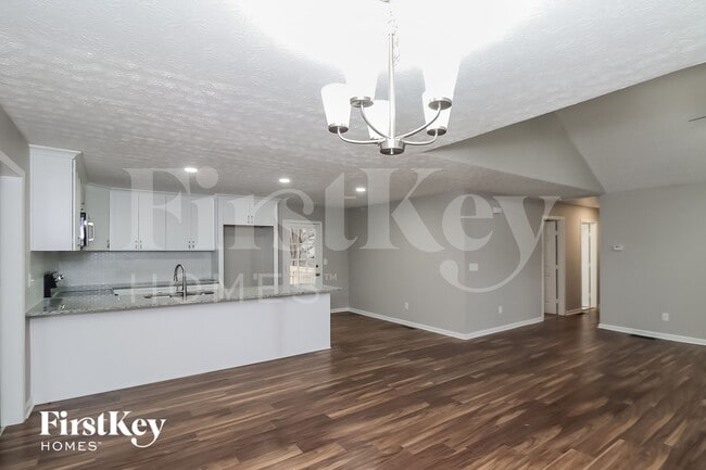 Photo - 3152 Hamilton Rd NW