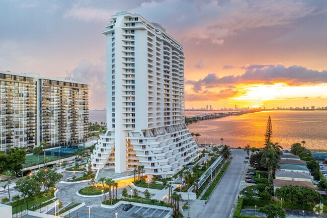 Building Photo - The Hamilton Rental