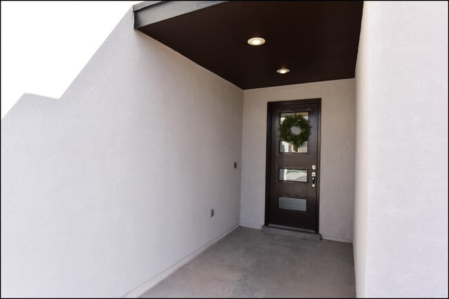 Photo - 3088 Red Velvet Pl