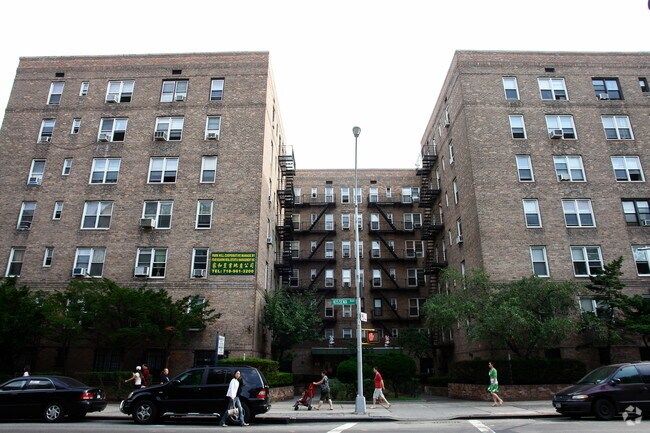 Photo - Kissena Senior Apartments