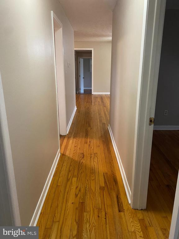 Photo - 871 Fairfax Pike