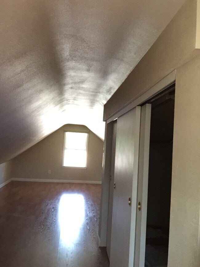 1185 6th Street Northwest Rental House Rental in Salem, OR