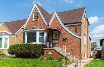 Photo - 6640 W Foster Ave Unidad 1