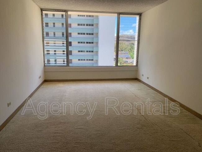 Building Photo - 3077 Ala Ilima St Unit #401