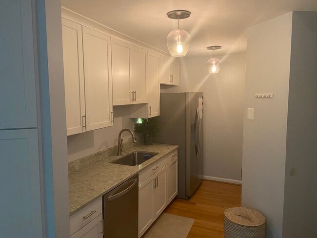 Photo - 1286 Clifden Grn Unit 1286