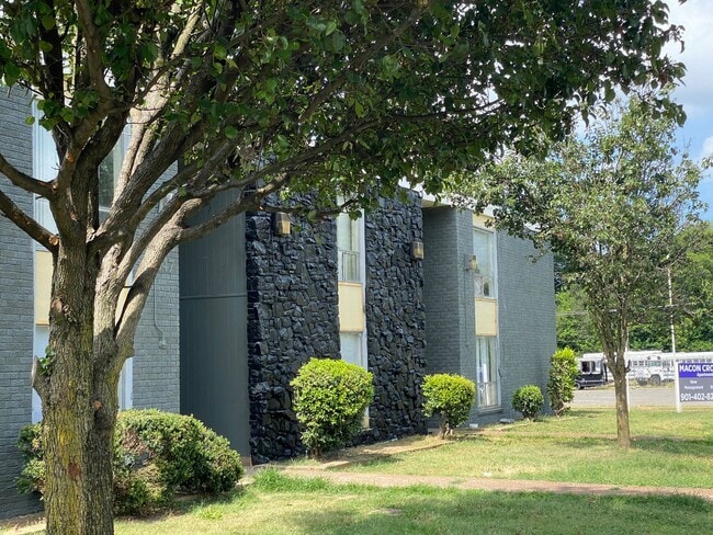 Photo - Macon Crossing Apartments