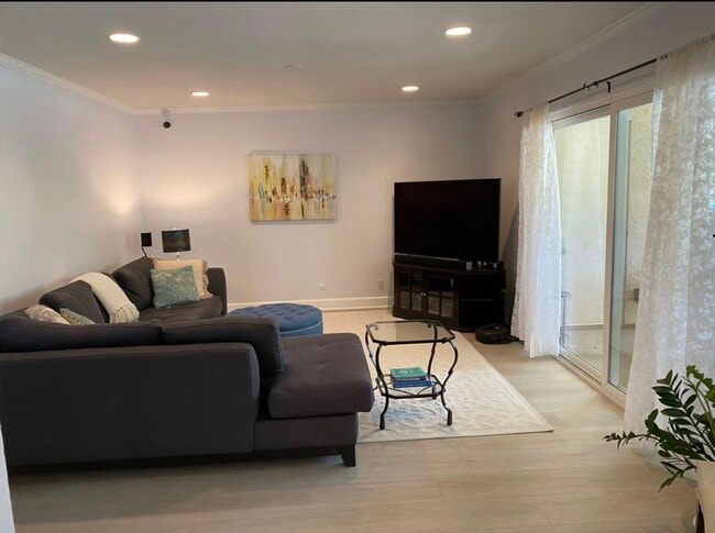 Photo - 8503 Villa La Jolla Dr Unit 2 bed 2 bath