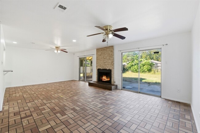 Photo - 7138 Mobud Dr