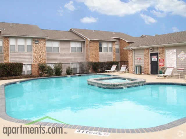 Solarium Apartments For Rent In Greenville Tx Forrent Pool Solarium Apartments