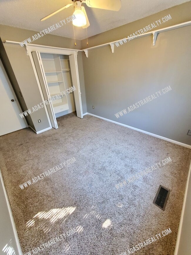 Photo - 14801 W 123rd Terrace
