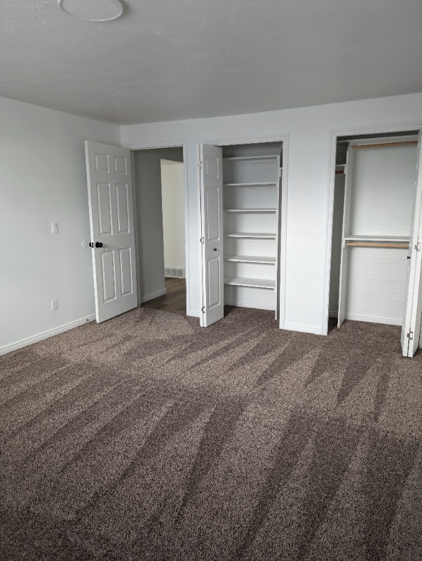 Photo - 194 W 1350 N