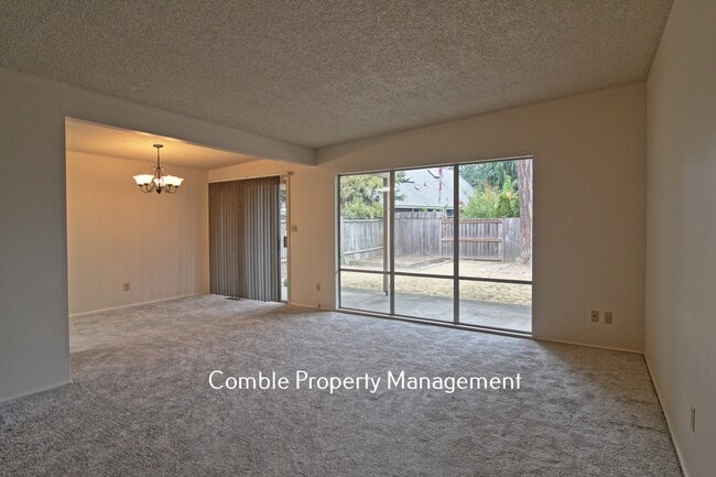 Photo - 426 164th Ave NE