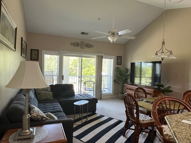 Photo - World Tour Condo available for winter rent...