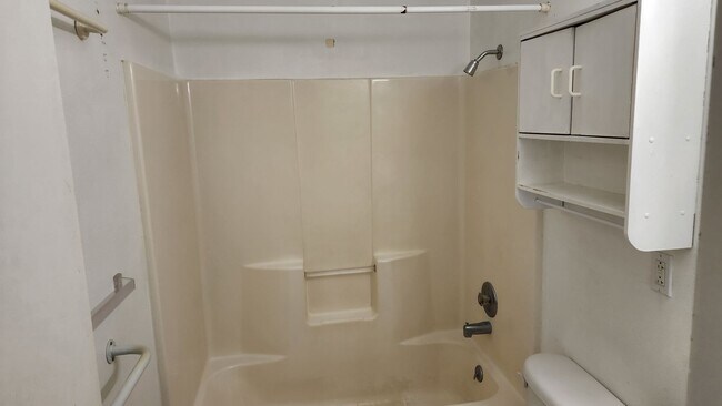 Photo - 3 Bed/1 Bath Suburban House in Ferndale