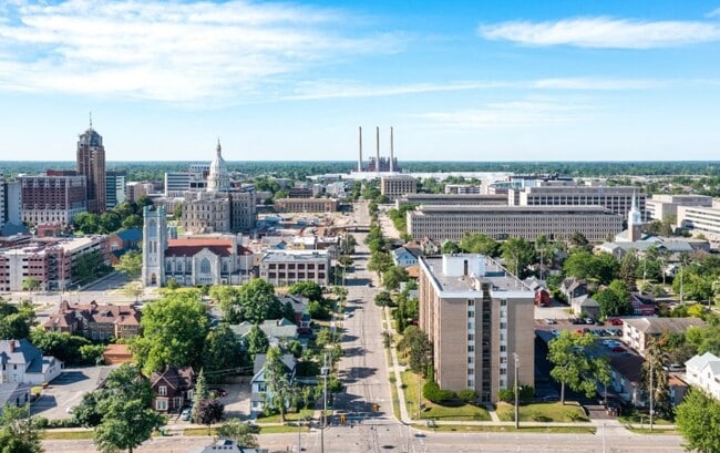 Photo - Ferris Park Towers