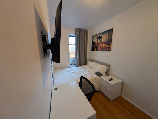 329 E 94th St Unit SI ID1032055P