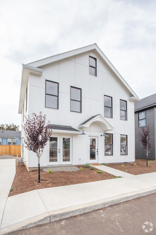 Building Photo - *** 3 Bedroom New Build In SE ! Rental