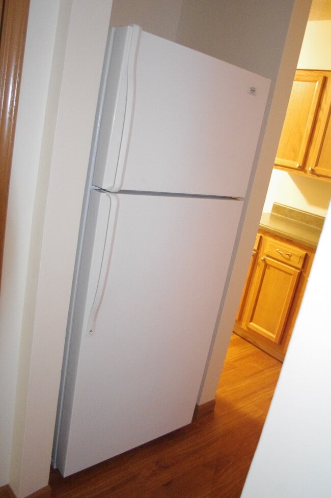 Building Photo - 17 Woodland Oaks Dr Unit Woodland Oaks