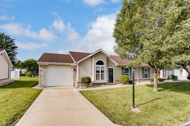 Photo - Cardinal Creek Crossing Apartments