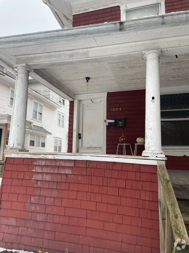 Building Photo - 1002 Constituition Unit 1004 Constitution #3 Rental
