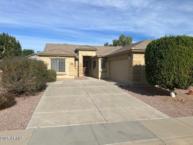 Photo - 17564 W Evans Dr House