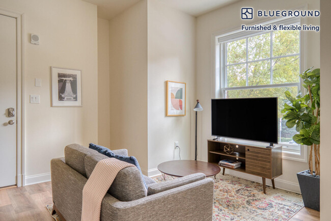 Building Photo - 1701 21st St NW Rental