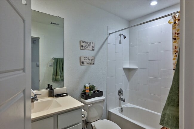 Photo - 8522 Kokernot Ln