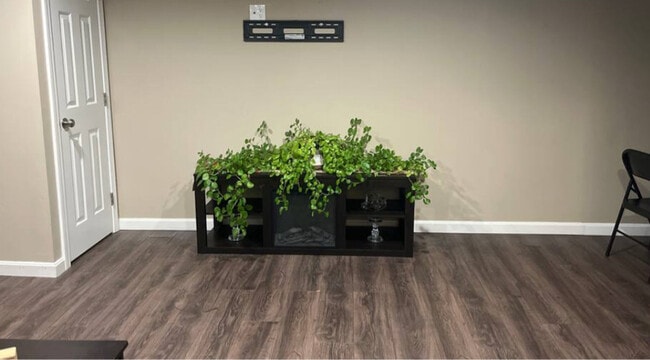 Photo - 16 Ferncliff Ave