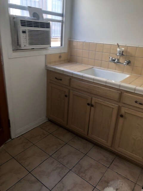Photo - 4158 Normal Ave Unidad 2