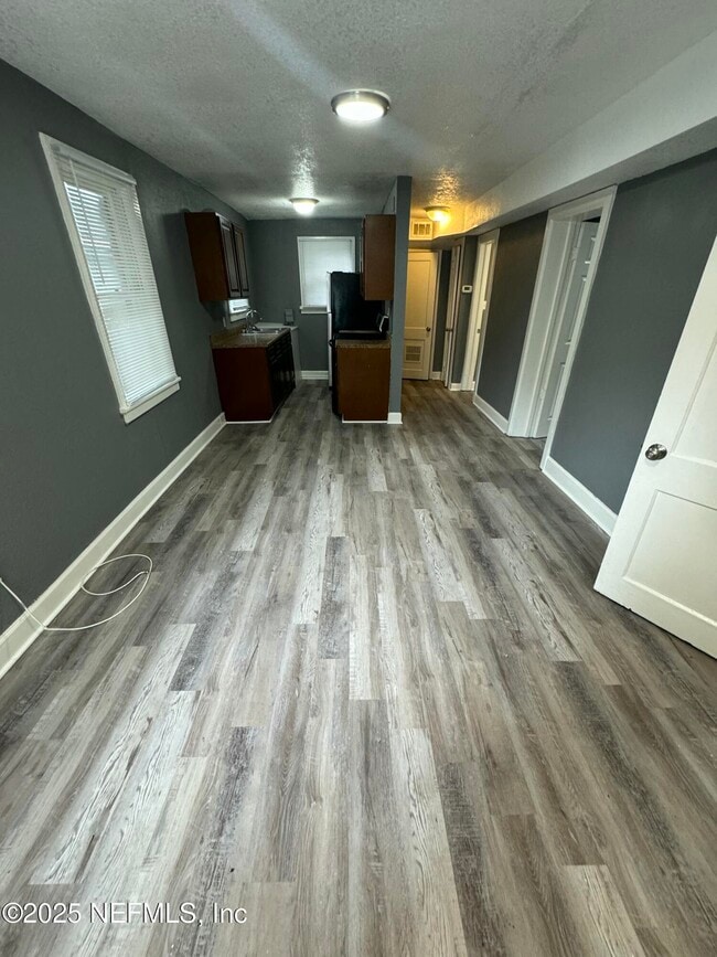 Photo - 1526 W 22nd St